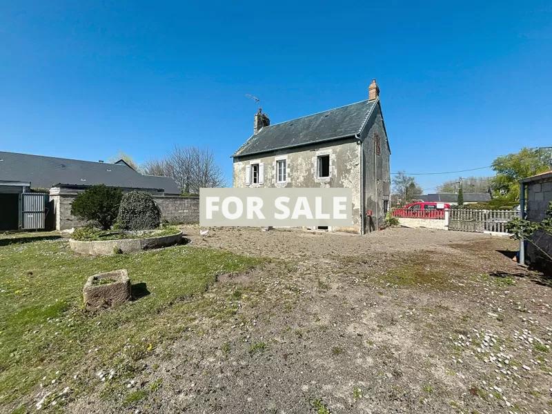 Detached Country House with Outbuilding