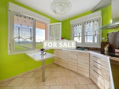 Detached House with Garden by the Coast