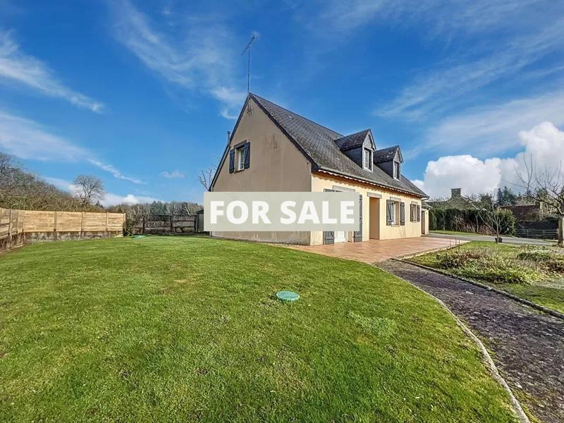 Detached House with Landscaped Garden