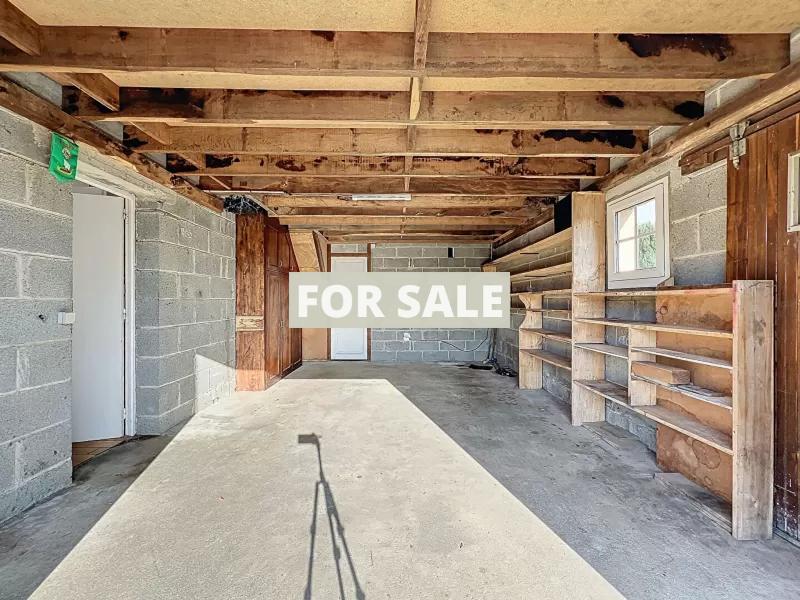 Detached House with Landscaped Garden