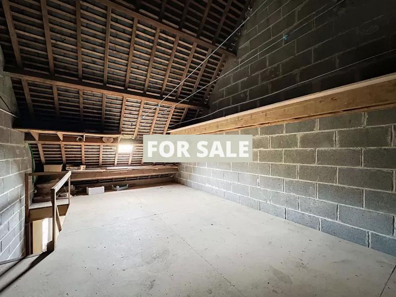 Detached House with Landscaped Garden