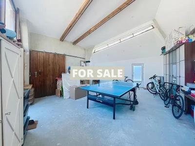 Contemporary Detached House Not Far from the Coast