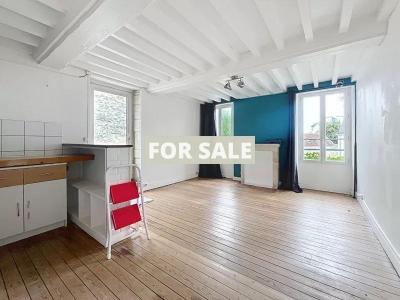 Stone Built Town House with Courtyard