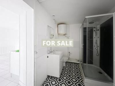 Stone Built Town House with Courtyard