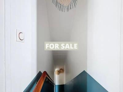 Detached House with Garden by the Coast