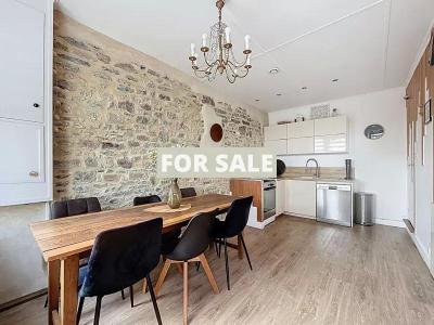 Detached House with Garden by the Coast