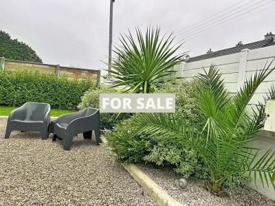 Contemporary House in Coastal Location