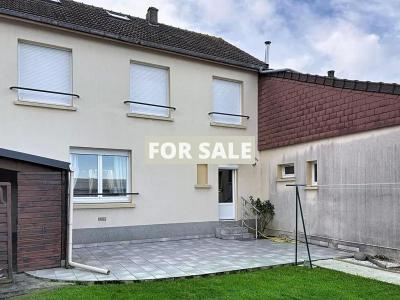 Traditional House with Garden