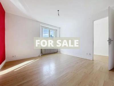 Town House with Neat Garden