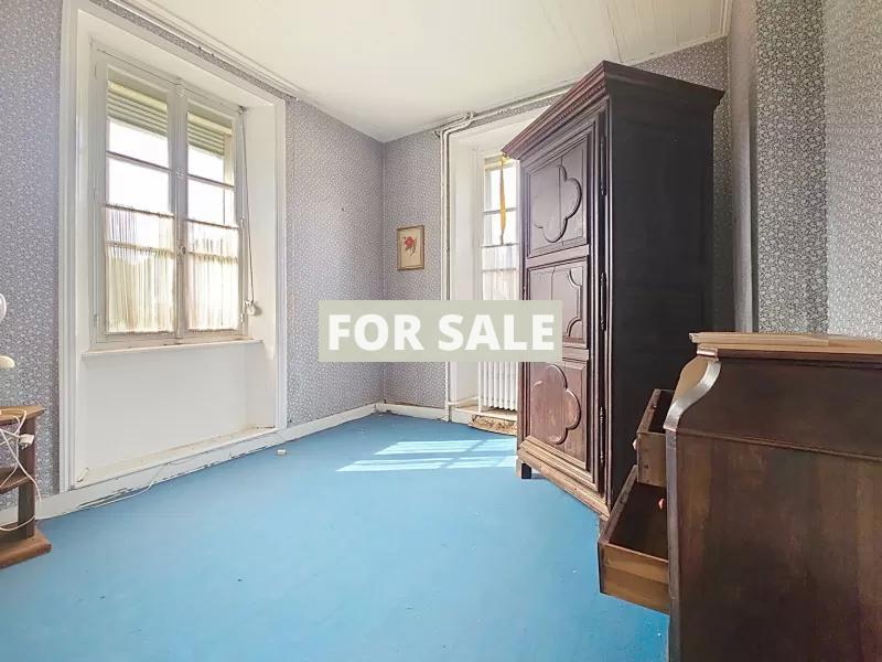 Beautiful Detached Character House with Garden