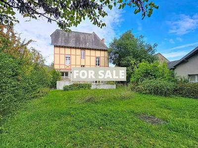 Beautiful Detached Character House with Garden