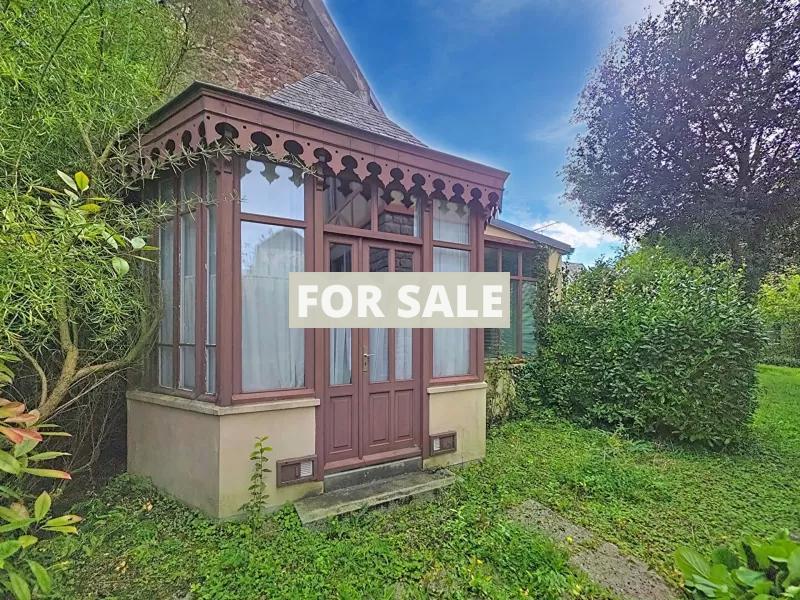 Beautiful Detached Character House with Garden