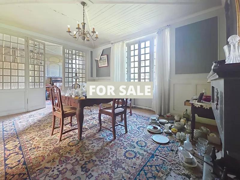 Beautiful Detached Character House with Garden