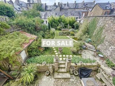 Large Stone Built Property With Garden