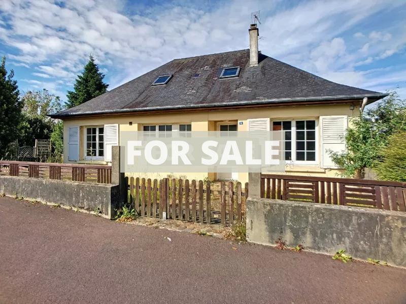 Detached House with Second House and Garden