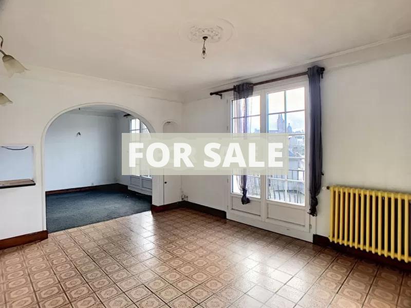 Detached House with Second House and Garden