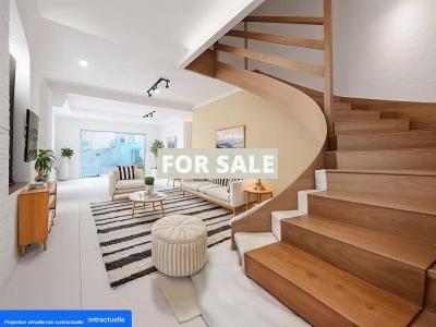Town House with Huge Potential for Small Budget