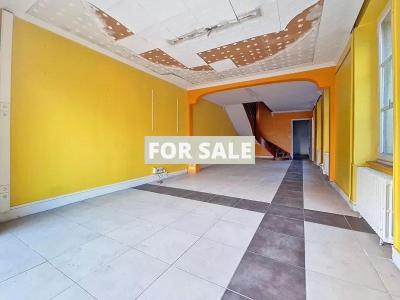 Town House with Huge Potential for Small Budget