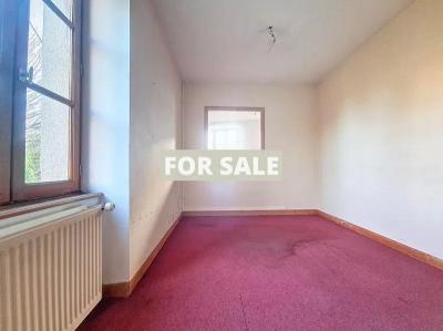 Town House with Huge Potential for Small Budget