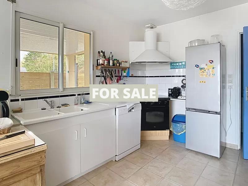 Detached House 200m From the Beach