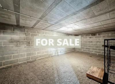 Contemporary Detached House with Landscaped Garden