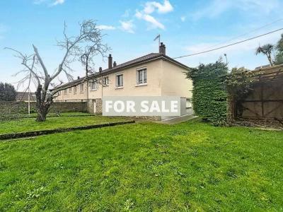 Traditional House with Garden by the Coast