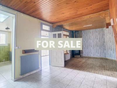 Detached House with Garden in Nice Quiet Location