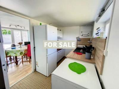 Detached House with Garden Close to the Coast