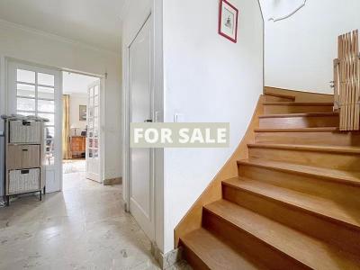 Detached House with Landscaped Garden