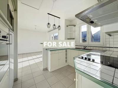 Ideal Holiday Home Cottage with Garage and Garden