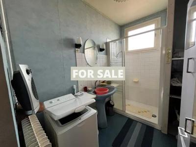 Detached House with Garden by the Coast