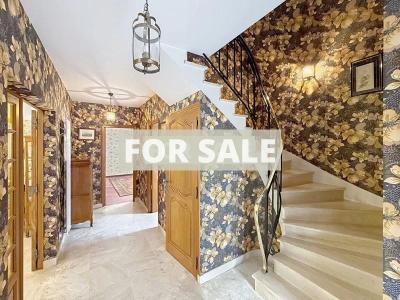 Detached House with Garden by the Coast