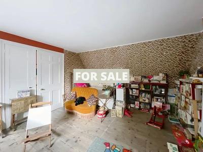 Fully Renovated Town House in Coastal Resort