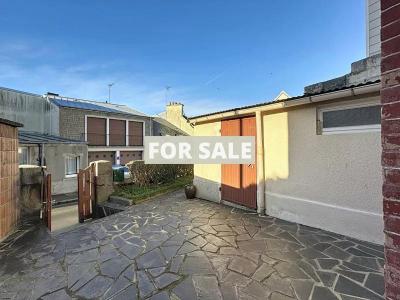 Town House in Coastal Resort