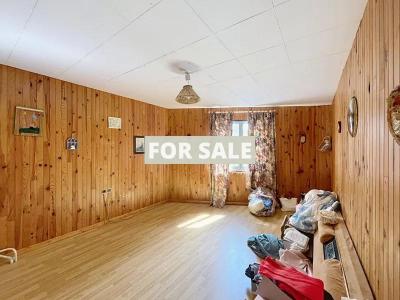 Lovely Cottage in Popular Coastal Sector