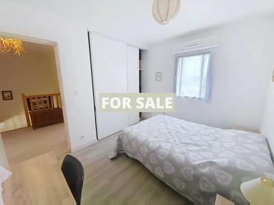 Modern House by the Coast, Great Location