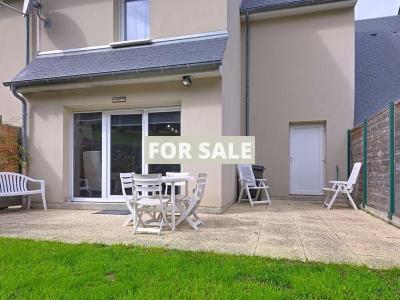Modern House by the Coast, Great Location