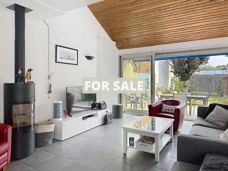Lovely House in Popular Coastal Resort