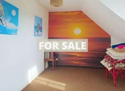 Detached Country House with Landscaped Garden