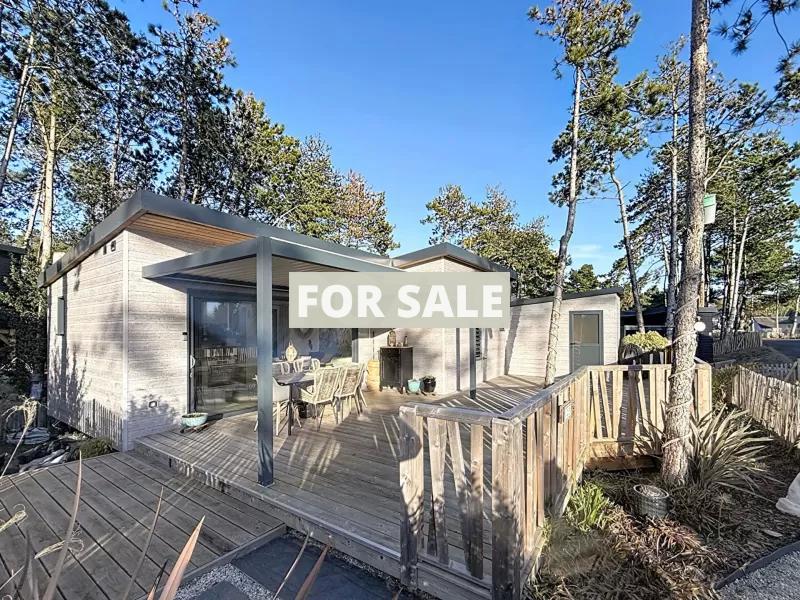 Cottage in Leisure Pack Close to the Coast