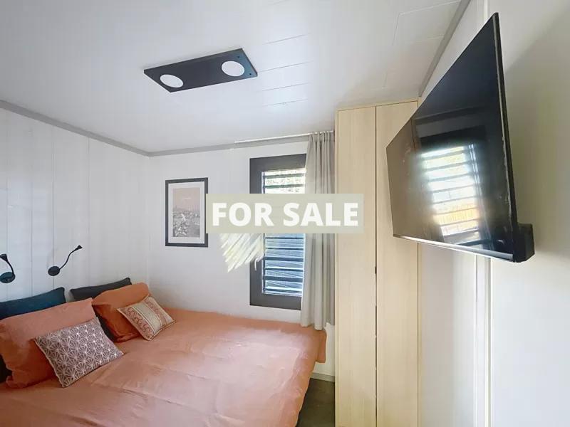 Cottage in Leisure Pack Close to the Coast