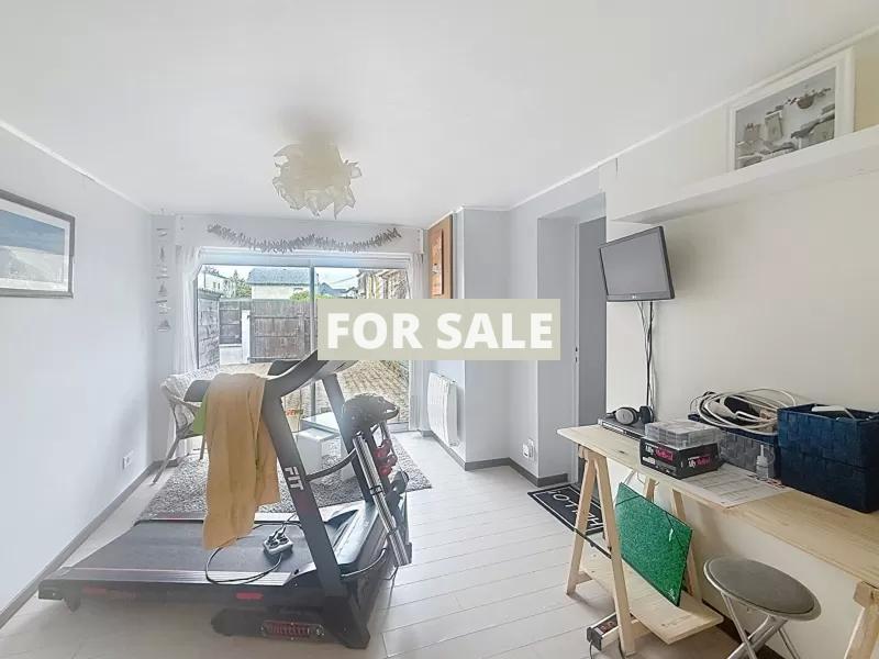 Beautiful Detached House by the Coast