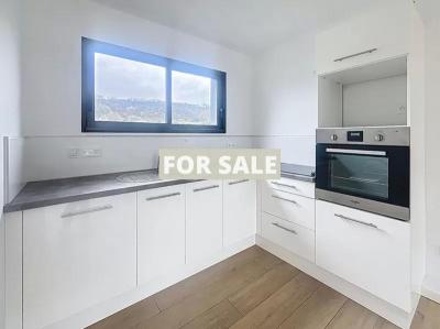 Uber Contemporary Detached House