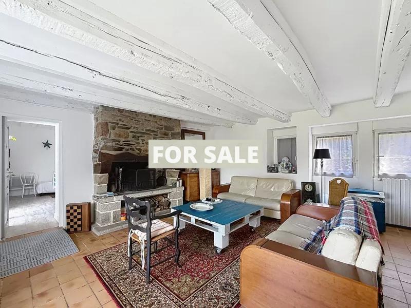 Detached House with Garden by the Coast