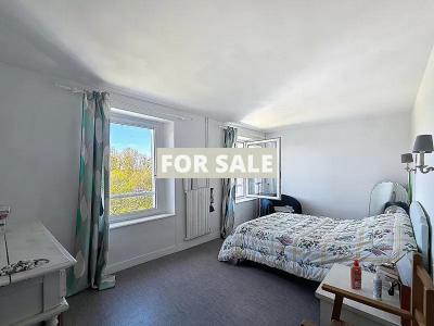 Detached House with Garden by the Coast