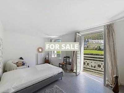 Detached House with Garden by the Coast