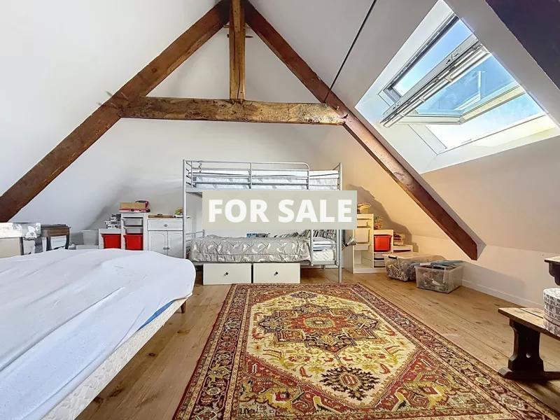 Detached House with Garden by the Coast