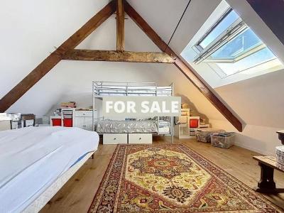 Detached House with Garden by the Coast