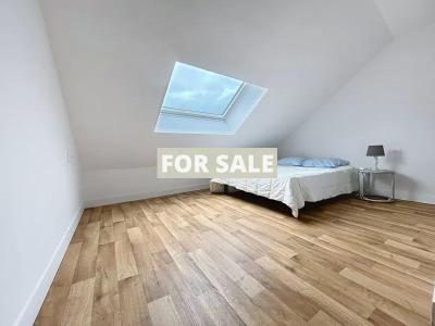 Modern House by the Coast, Great Location