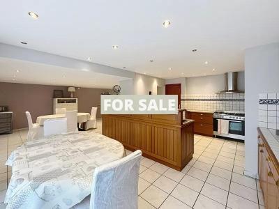 Modern House by the Coast, Great Location